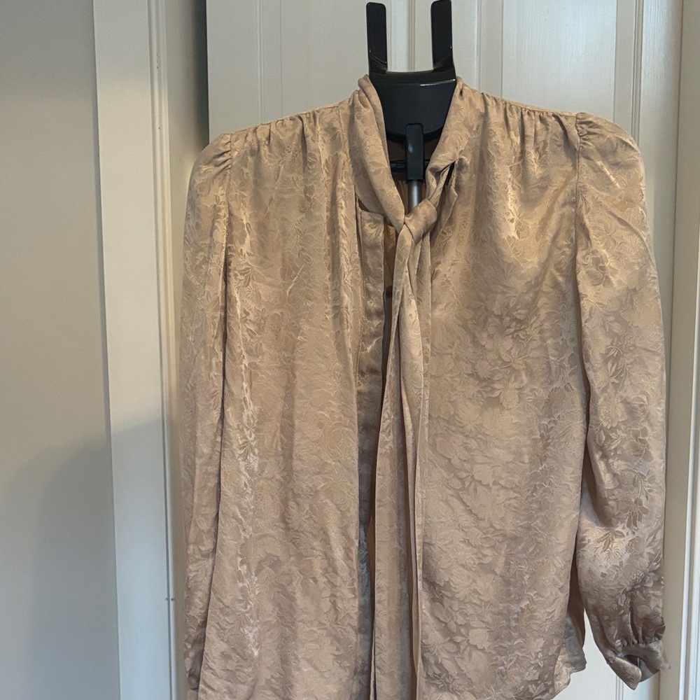 FRAME 100% Silk Beige Blouse Size S
